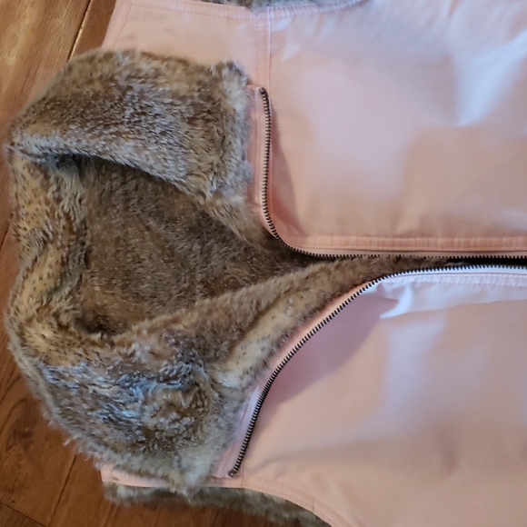 Reversible Pink and Fur Vest - Picture 2 of 5